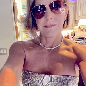 Meet your Posher, Justine